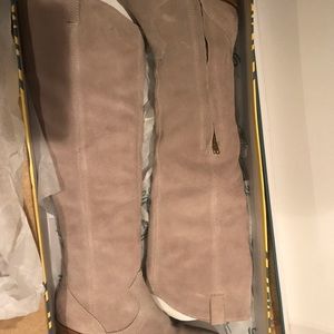 Brand new, worn once for an hour! suede boots 8.5